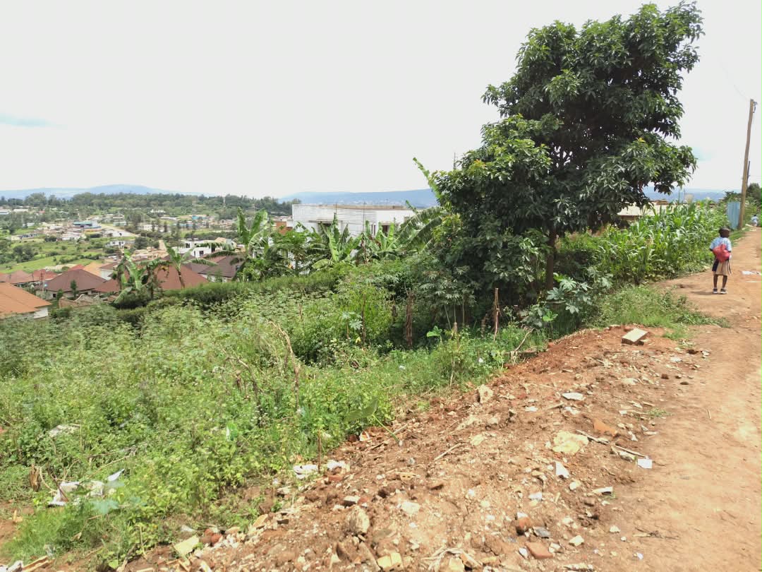 Nice plot for sale in kinyinya in birembo muri turaneza